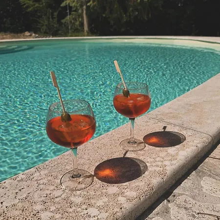 Residenza Castelnovo Aparthotel Gubbio